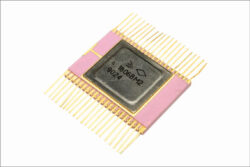 Микросхемы серии 1806 и подобные, 42 вывода, 1 подложка