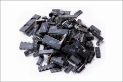 Микросхемы и микрочипы прочие