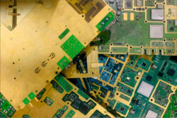 Платы от сотовых GSM станций (желтые)