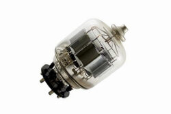 Лампа типа ГМИ-90