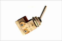 Переключатель типа ПТ8-1В или ПКН2